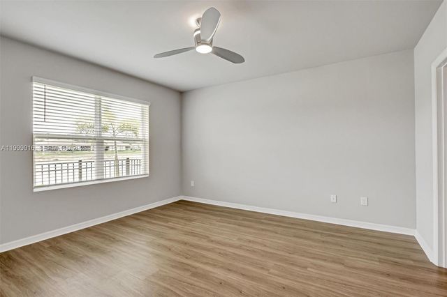 20462 Plumwood Loop, North Fort Myers, FL 33917