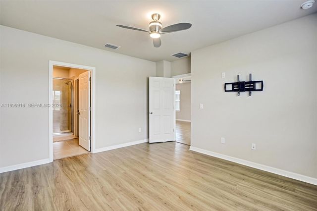 20462 Plumwood Loop, North Fort Myers, FL 33917