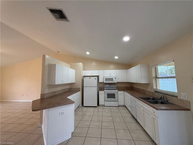 696 Homestead RD S, Lehigh Acres, FL 33974