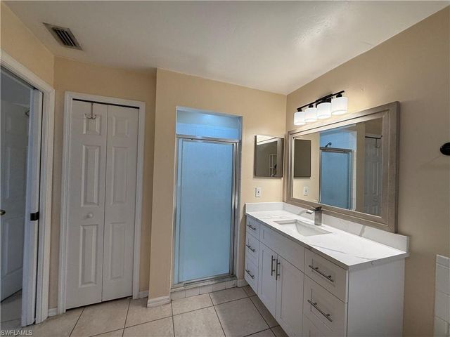 696 Homestead RD S, Lehigh Acres, FL 33974