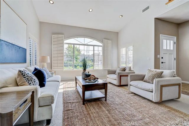 2101 Lynngrove, Manhattan Beach, CA 90266