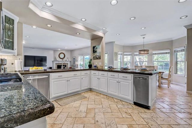 2101 Lynngrove, Manhattan Beach, CA 90266