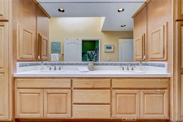 2101 Lynngrove, Manhattan Beach, CA 90266