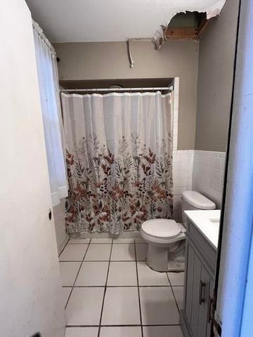 307 S Michigan Avenue, Big Rapids, MI 49307