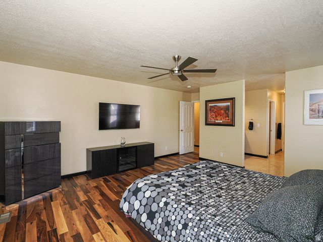 6289 S RIVER BLUFFS RD, Murray, UT 84123