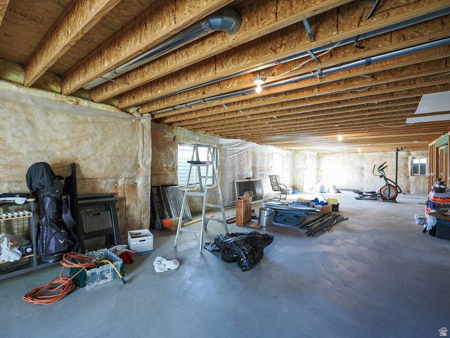 6289 S RIVER BLUFFS RD, Murray, UT 84123