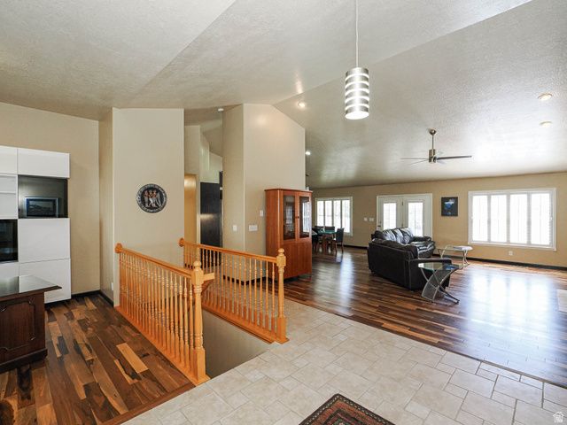 6289 S RIVER BLUFFS RD, Murray, UT 84123