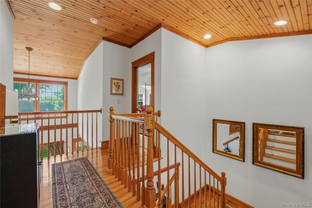342 Lake Shore Road, Putnam Valley, NY 10579