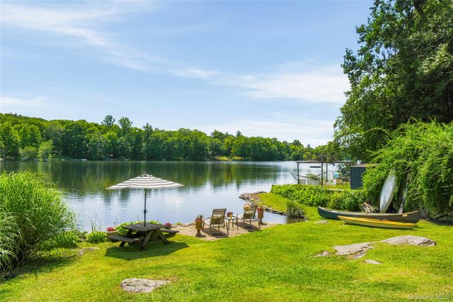 342 Lake Shore Road, Putnam Valley, NY 10579