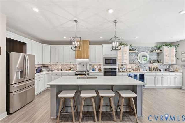 9284 Janeway Dr, Mechanicsville, VA 23116
