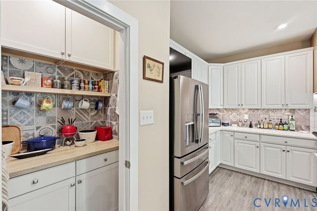 9284 Janeway Dr, Mechanicsville, VA 23116