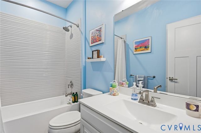 9284 Janeway Dr, Mechanicsville, VA 23116