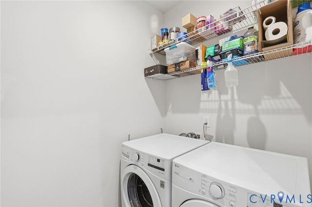 9284 Janeway Dr, Mechanicsville, VA 23116