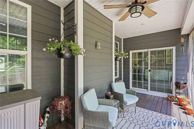 9284 Janeway Dr, Mechanicsville, VA 23116