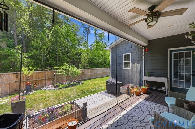 9284 Janeway Dr, Mechanicsville, VA 23116