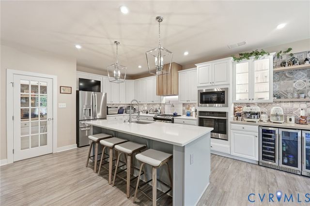 9284 Janeway Dr, Mechanicsville, VA 23116
