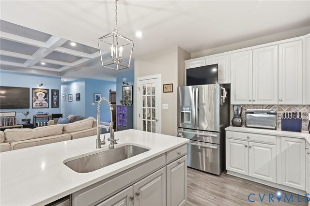 9284 Janeway Dr, Mechanicsville, VA 23116