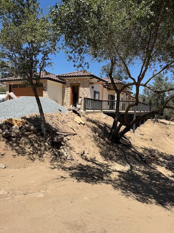 Image 1 of property listing at 30603 Holiday Drive, Coarsegold, CA 93614