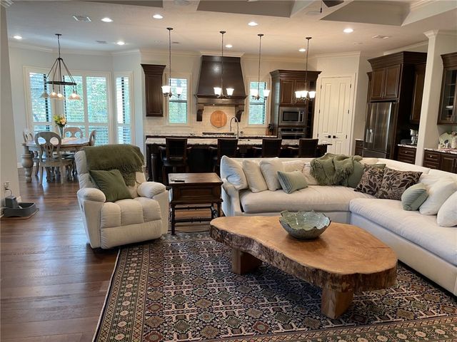 3211 Pinyon Creek Drive, Bryan, TX 77807