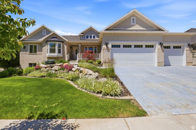 5575 S 1350 E, South Ogden, UT 84403