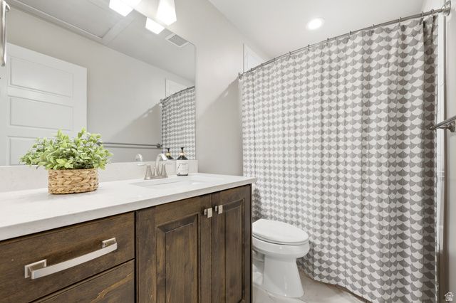 5575 S 1350 E, South Ogden, UT 84403