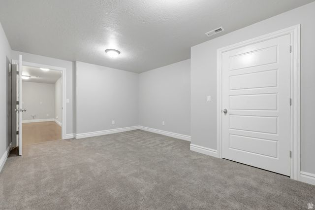 5575 S 1350 E, South Ogden, UT 84403