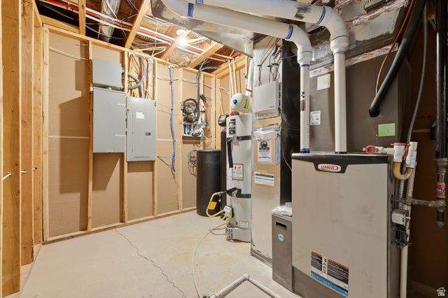 5575 S 1350 E, South Ogden, UT 84403