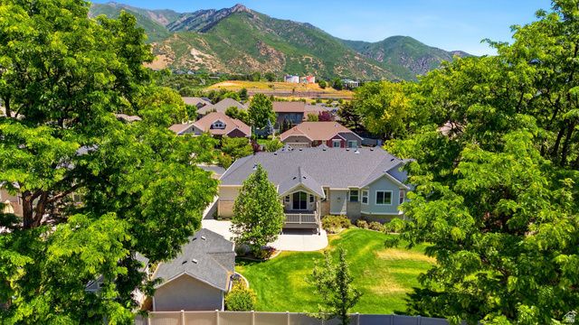 5575 S 1350 E, South Ogden, UT 84403