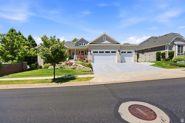 5575 S 1350 E, South Ogden, UT 84403