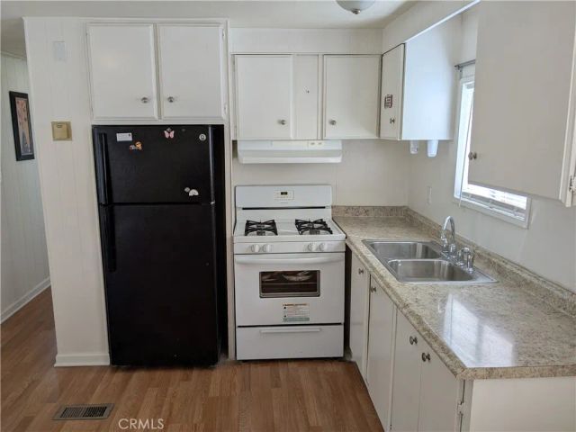 1201 W 228th street 16, Torrance, CA 90502