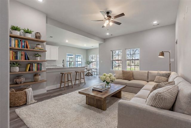 1219 S Montgomery Street, Sherman, TX 75090