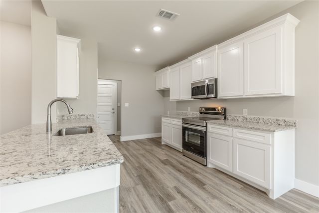 1219 S Montgomery Street, Sherman, TX 75090