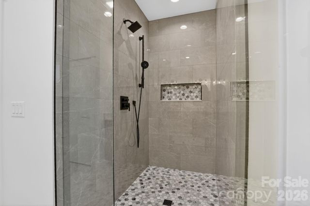 6 Woodchuck Cove Way, Alexander, NC 28701