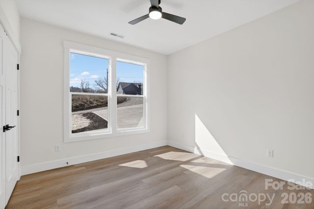 6 Woodchuck Cove Way, Alexander, NC 28701