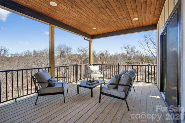 6 Woodchuck Cove Way, Alexander, NC 28701