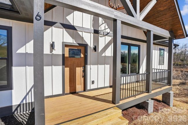 6 Woodchuck Cove Way, Alexander, NC 28701