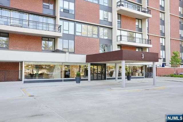 3 Horizon Road 815, Fort Lee, NJ 07024