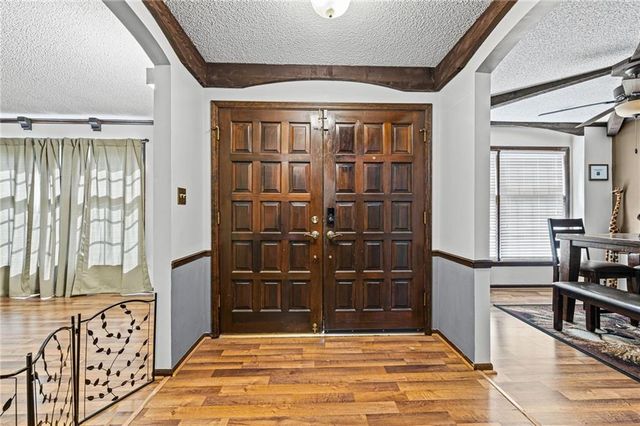 12420 Cambridge Avenue, Grandview, MO 64030