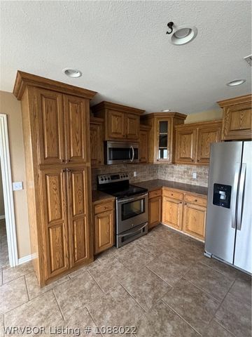 106 Ranch Lane, Wister, OK 74966