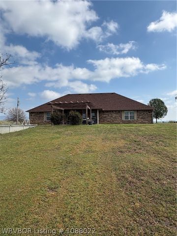 106 Ranch Lane, Wister, OK 74966