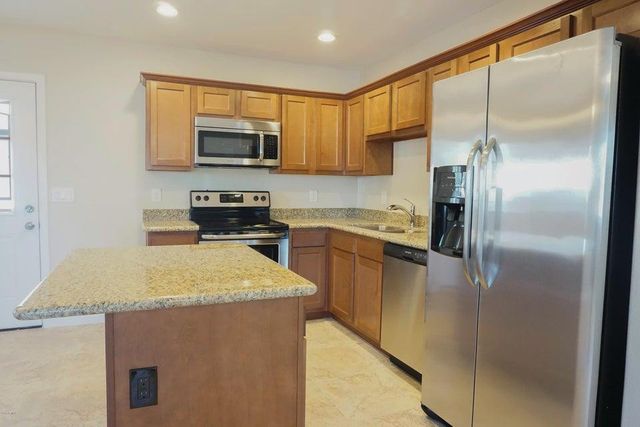 1748 W Glenrosa Avenue, Phoenix, AZ 85015