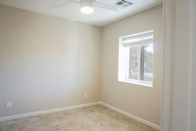 1748 W Glenrosa Avenue, Phoenix, AZ 85015