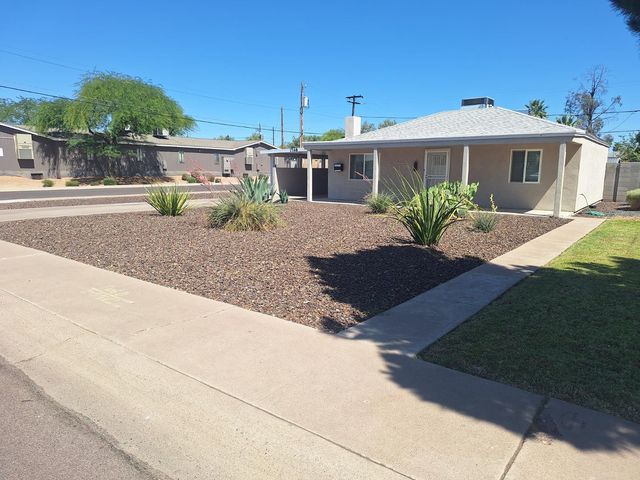 1748 W Glenrosa Avenue, Phoenix, AZ 85015
