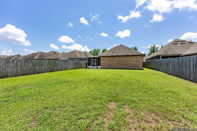 4734 Belle Vue Dr, Addis, LA 70710