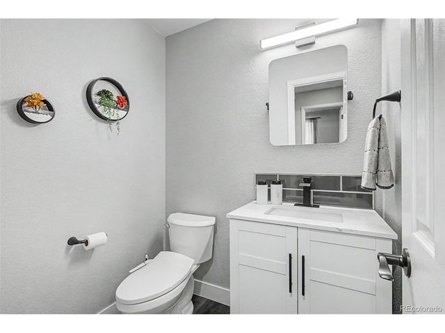 2233 70th Ave, Greeley, CO 80634