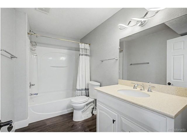 2233 70th Ave, Greeley, CO 80634