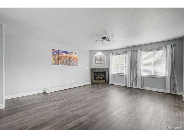 2233 70th Ave, Greeley, CO 80634