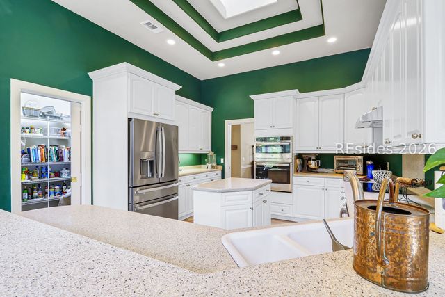 9 Clearwater Ln, Hilton Head Island, SC 29926