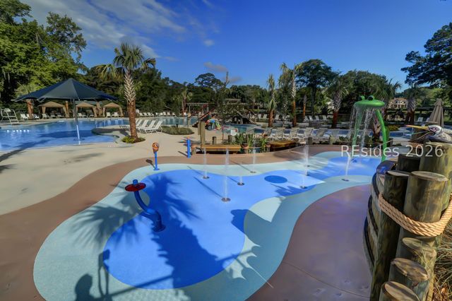 9 Clearwater Ln, Hilton Head Island, SC 29926