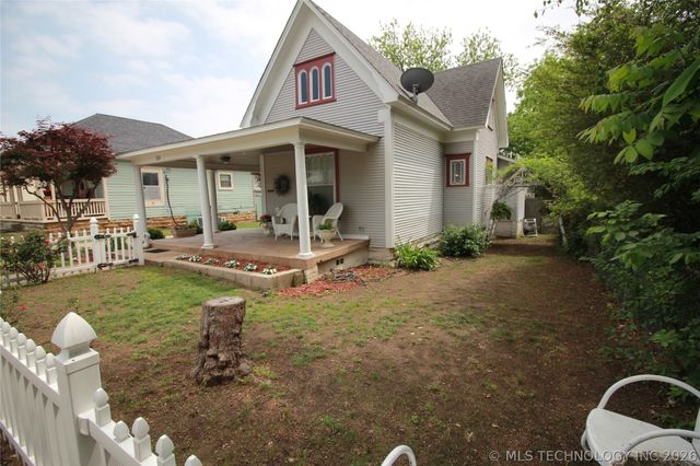 1024 E Lee Avenue, Sapulpa, OK 74066